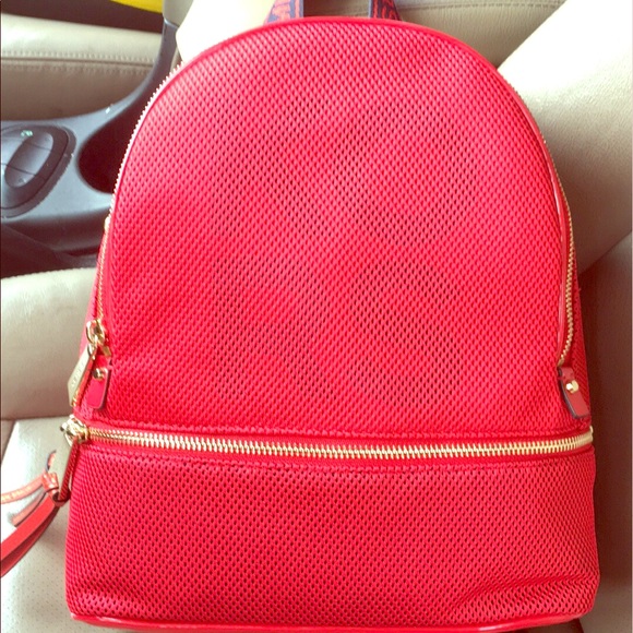 MK BACKPACK main image 4